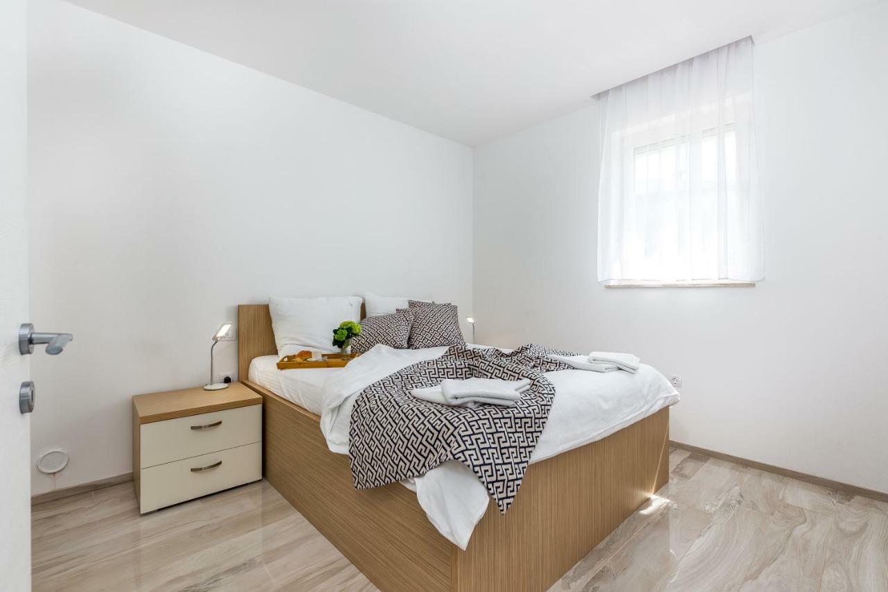Luxury Apartments Kostrena With Pool エクステリア 写真