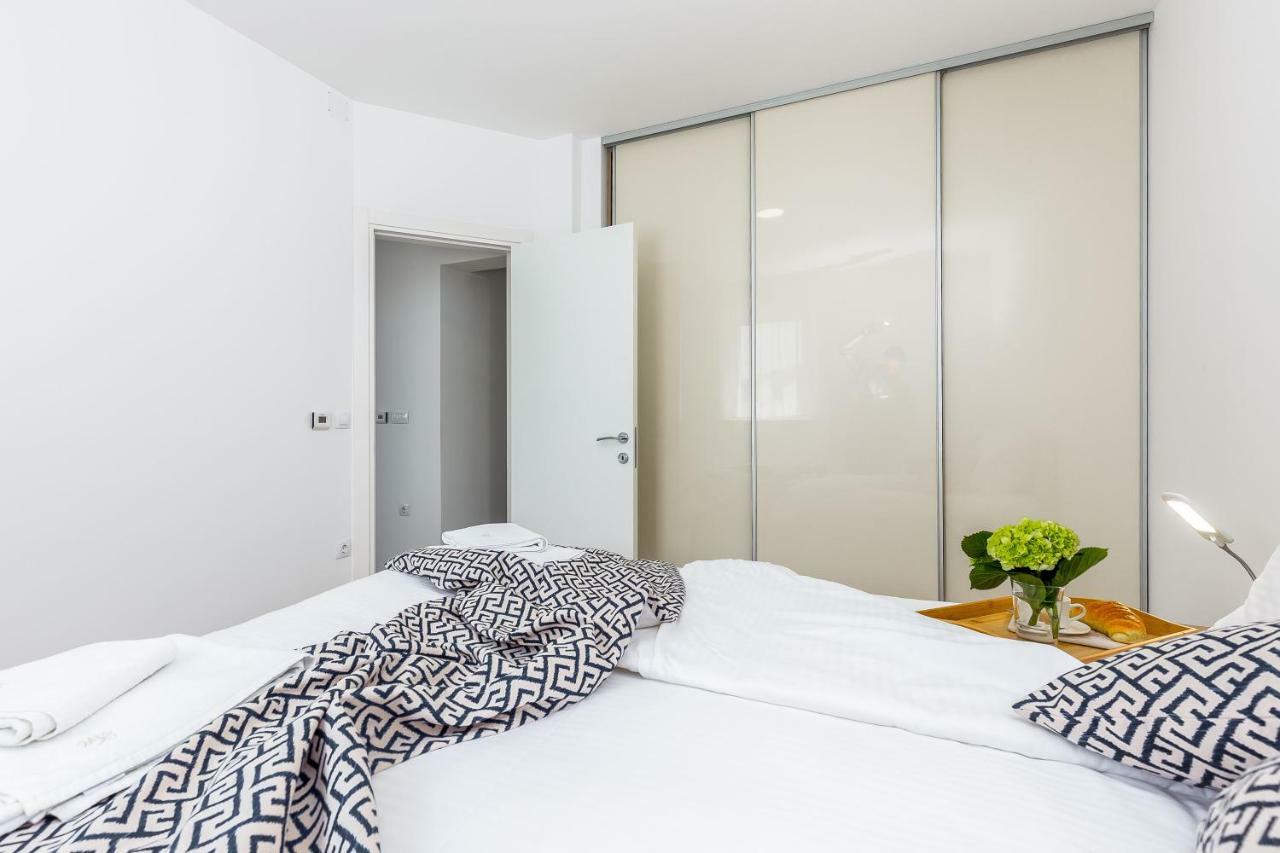 Luxury Apartments Kostrena With Pool エクステリア 写真
