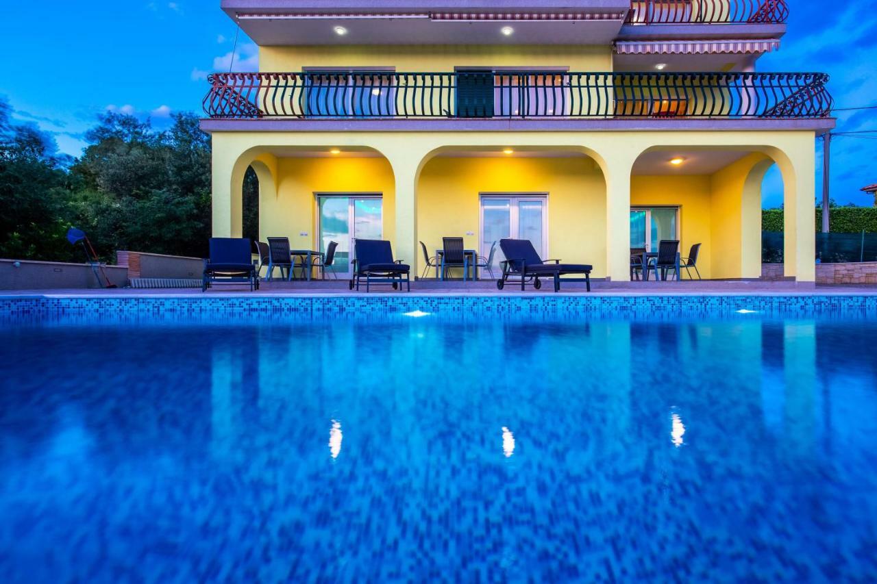 Luxury Apartments Kostrena With Pool エクステリア 写真