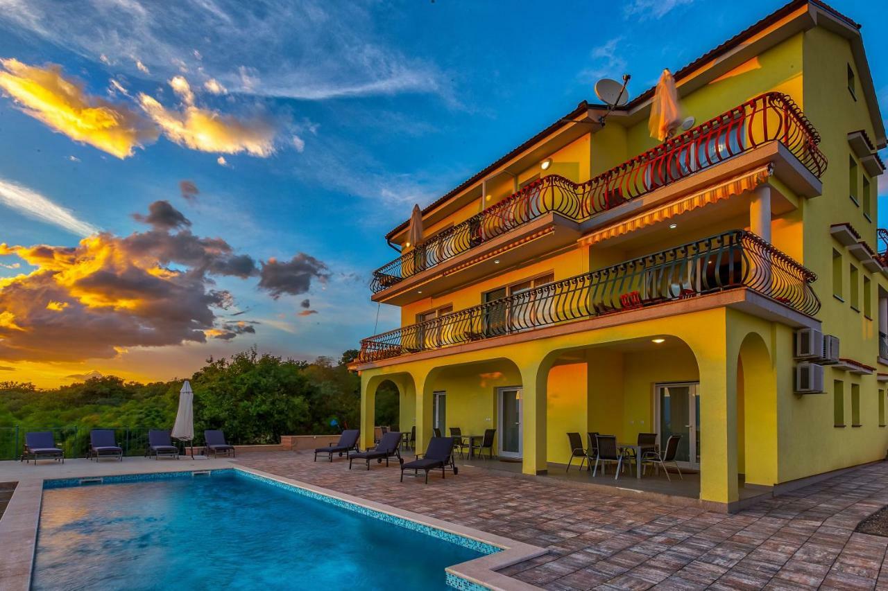 Luxury Apartments Kostrena With Pool エクステリア 写真